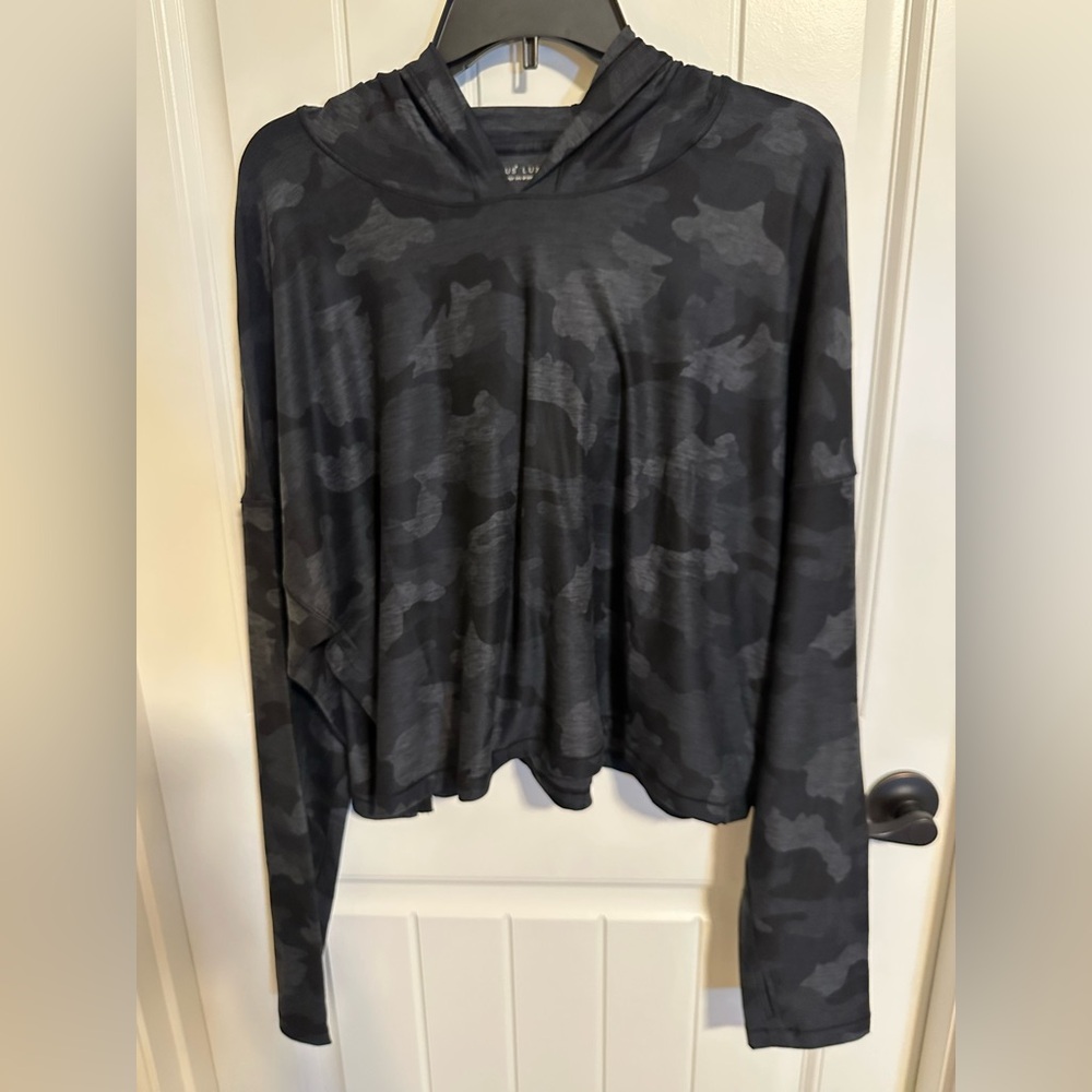 🆕 Yogalicious Lux Charcoal Camo Hoodie